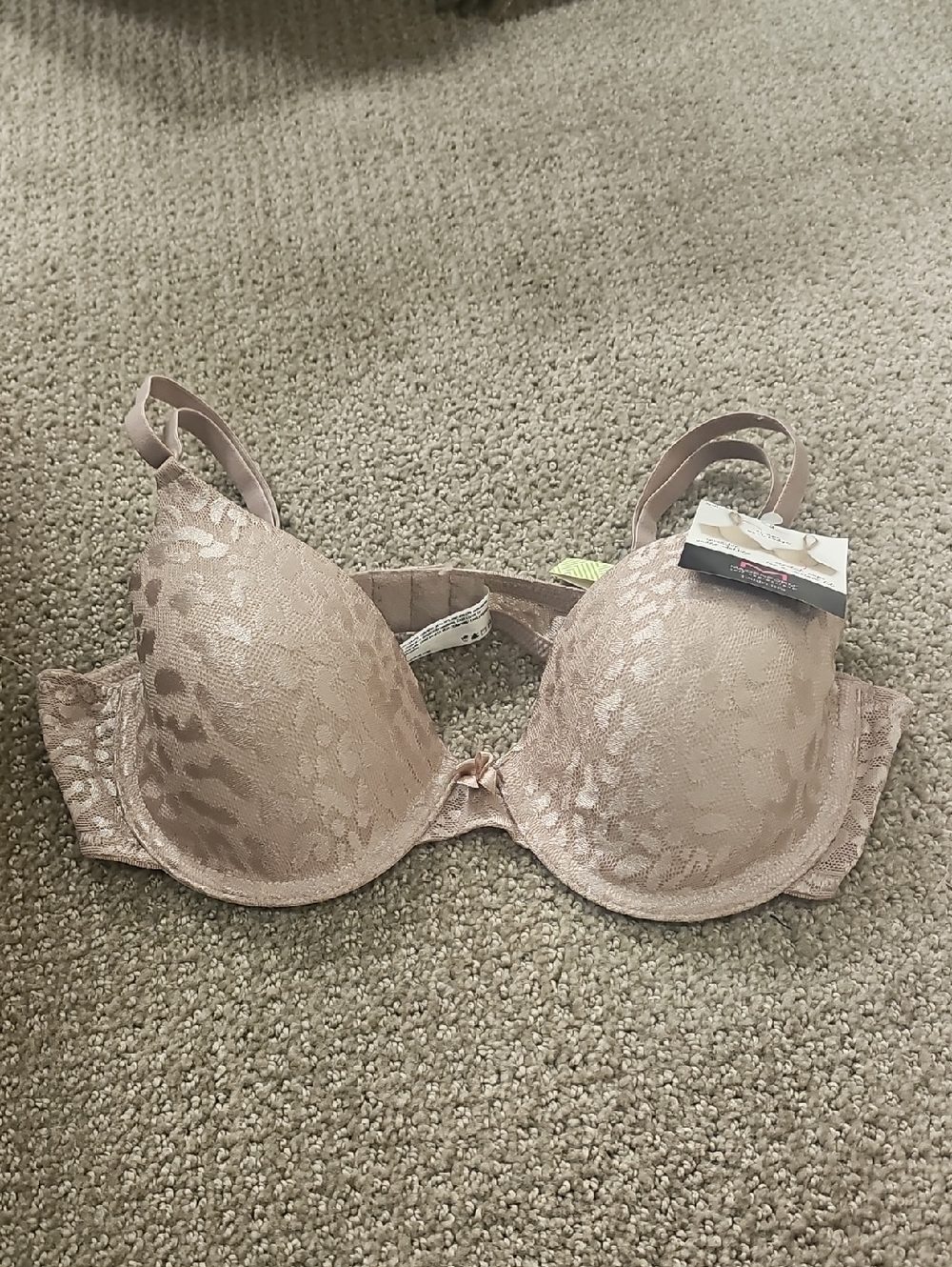 Maidenform Blush Leopard Jacquard T-Shirt Bra
